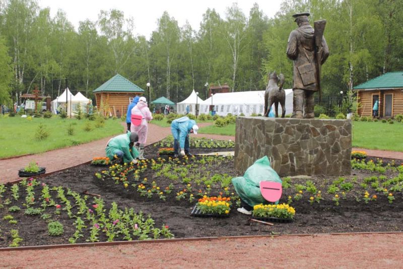 В национальном парке «Лосиный остров» заложили «Аллею Победы»  - фото 5
