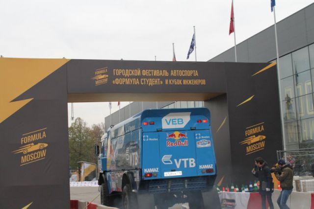 Фестиваль автоспорта «Формула Студент»- болиды, скорость и акробатика  - фото 3