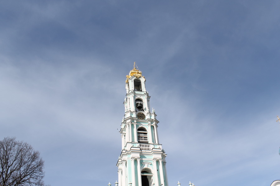 Пасхальный крестный ход  в Свято - Троицкой Сергиевой Лавре  - фото 2