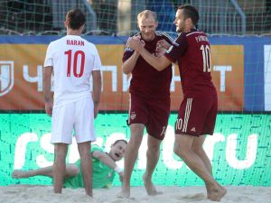pljazhnyj-futbol-evroliga-rossija-pobedila-polshu-4-2 14673940071955992774
