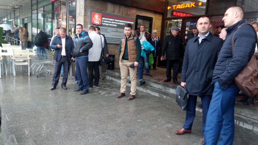Радио "Эхо Москвы" и Департамент природопользования эвакуируют (ФОТО, ВИДЕО) - фото 1