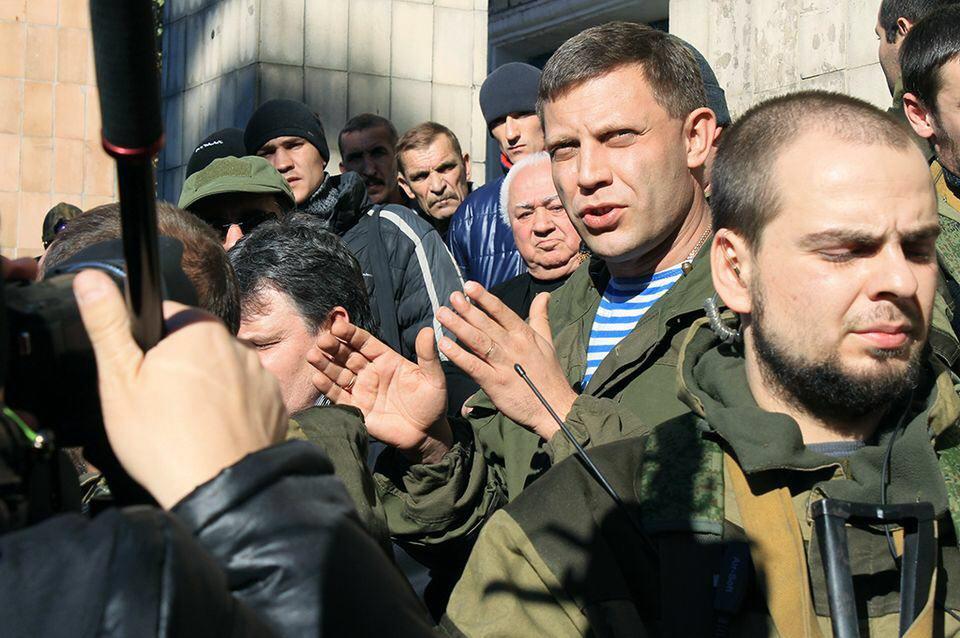 Смертельно ранен глава ДНР Александр Захарченко - фото 1