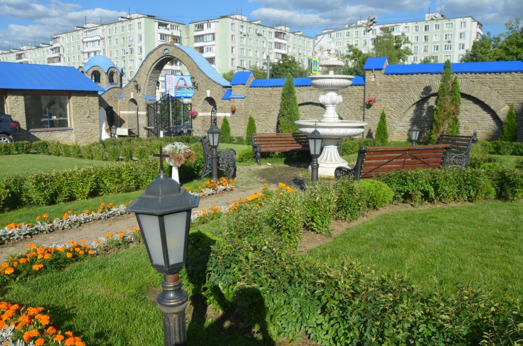  Москва, Яблочный Спас,  храм Покрова Пресвятой Богородицы в Ясенево  - фото 46
