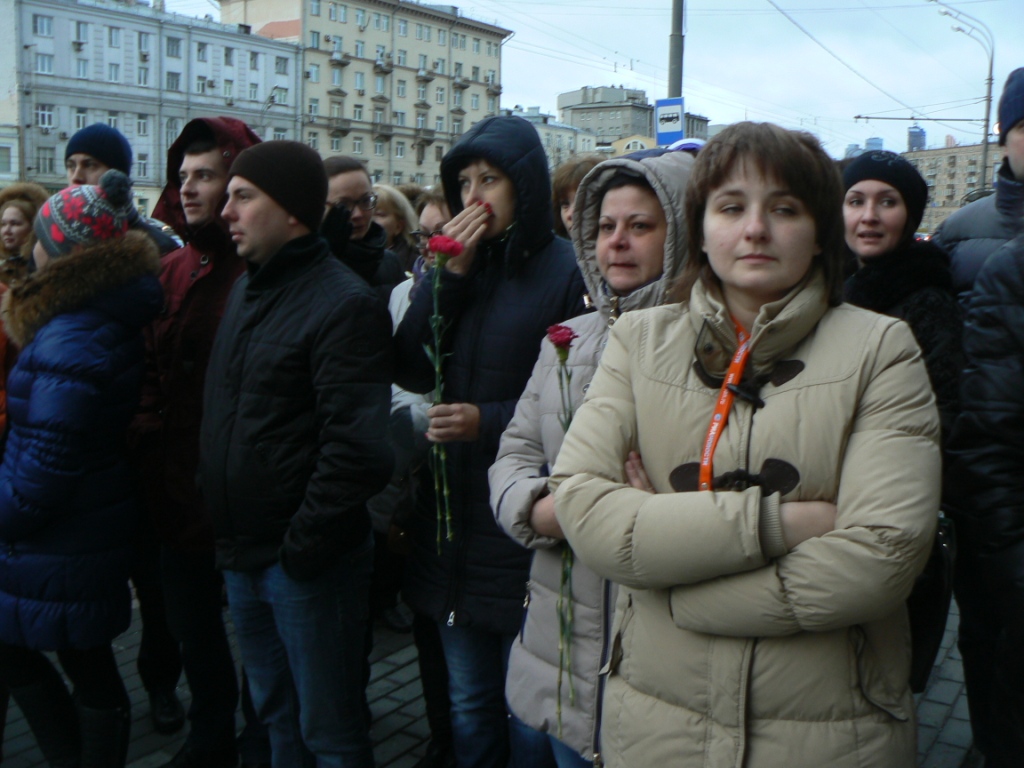  Открытие мемориальной  доски  в честь фотокорреспондента  АНДРЕЯ СТЕНИНА  - фото 6