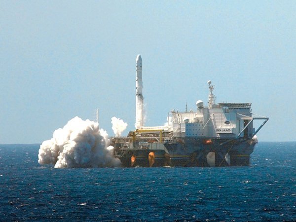  Плавучий космодром "Морской старт" покинет США  - фото 1