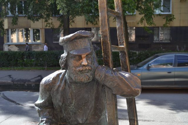 Памятник фонарщику Санкт-Петербург - фото 2