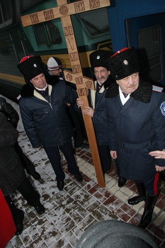 Федор Конюхов встретил севастопольский крест в Москве (фото) - фото 9