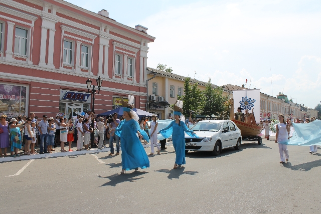 Самый мирный парад в мире прошел в Муроме  - фото 3