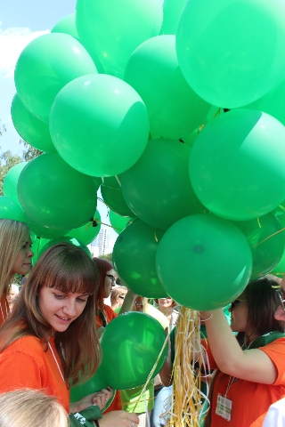   Экофест 2013 в Москве -  флешмоб «Зелёное сердце» - фото 6